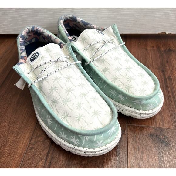 HEYDUDE Men's Wally Tropical Palm Trees Easy-On Lightweight Casual Shoes Sz 12 - Picture 2 of 14